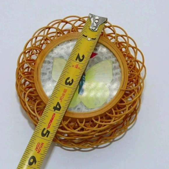 Vintage Pressed Butterfly Coasters Wicker MCM Set Of 6 - Picture 3 of 4